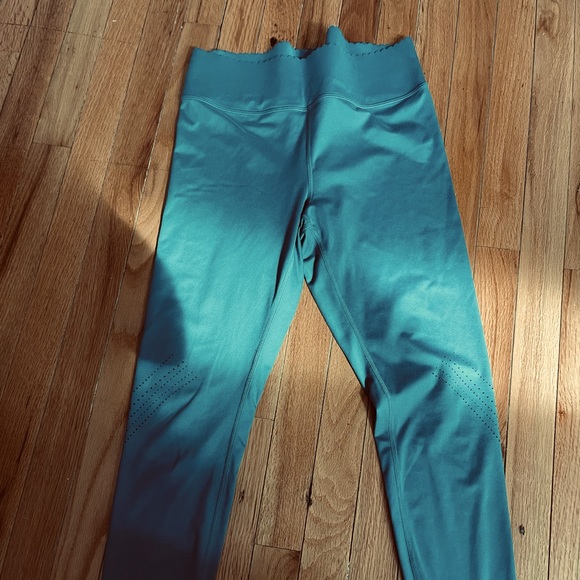 Infinity High Waisted Legging in Blue Forest M - Picture 2 of 6